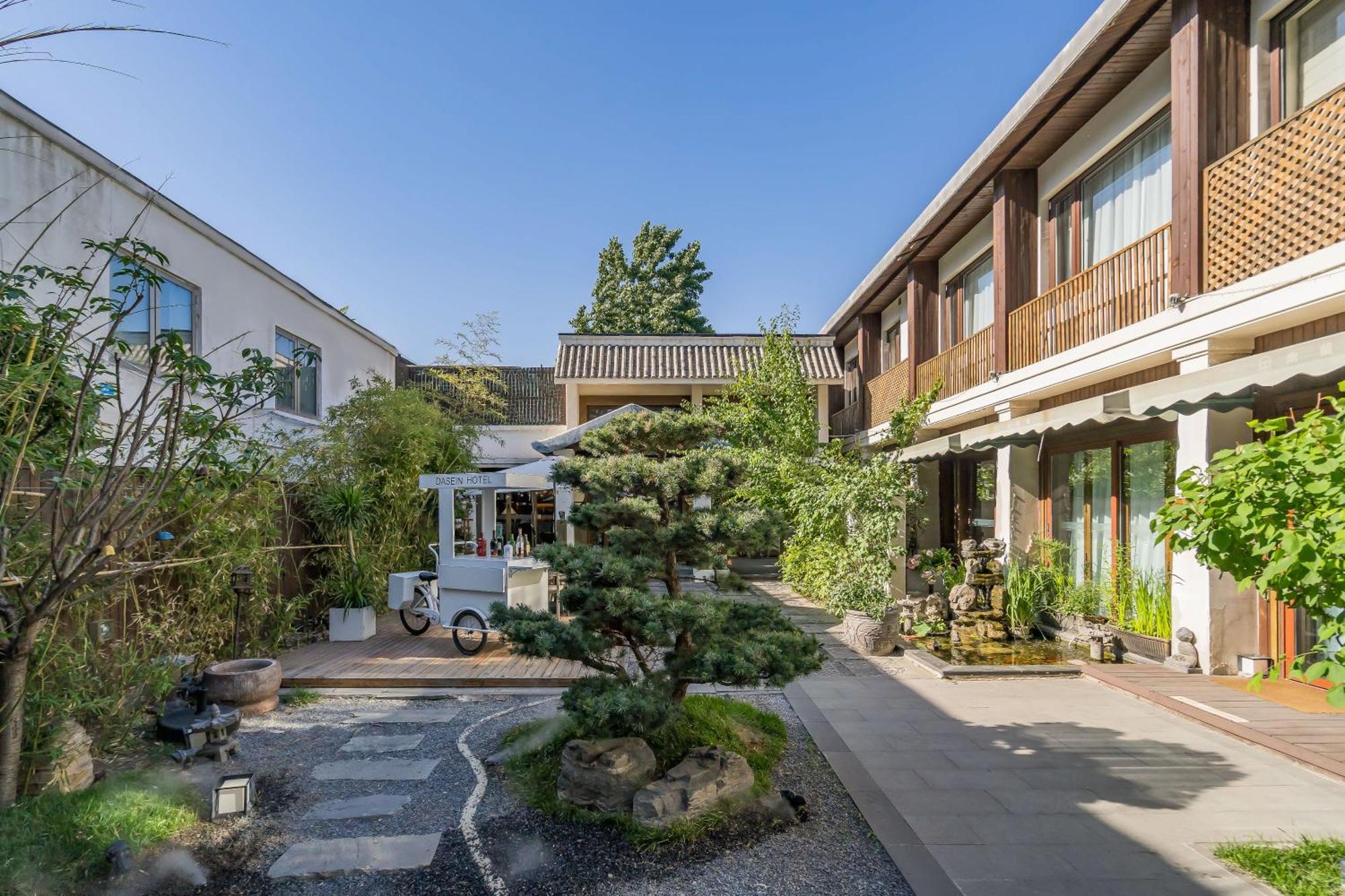 Dasein Youlan Hotel-Near The Forbidden City, Tiananmen Square, Guijie Street, Beihai Park, Jingshan Park, And Yonghe Temple Beijing Bagian luar foto