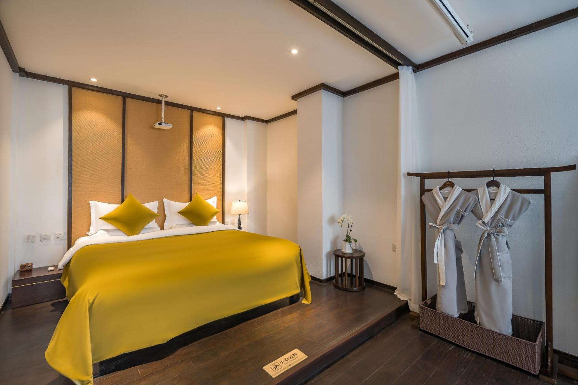 Dasein Youlan Hotel-Near The Forbidden City, Tiananmen Square, Guijie Street, Beihai Park, Jingshan Park, And Yonghe Temple Beijing Bagian luar foto