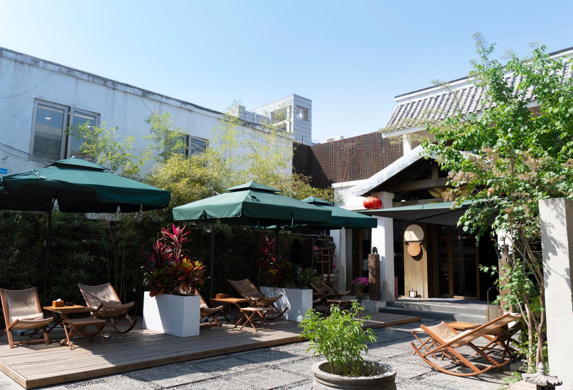 Dasein Youlan Hotel-Near The Forbidden City, Tiananmen Square, Guijie Street, Beihai Park, Jingshan Park, And Yonghe Temple Beijing Bagian luar foto